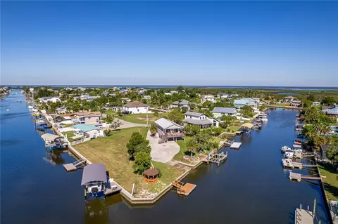 View/Area - 5046 Cedarbrook Ln, Hernando Beach, FL 34607 photo 8 of 22