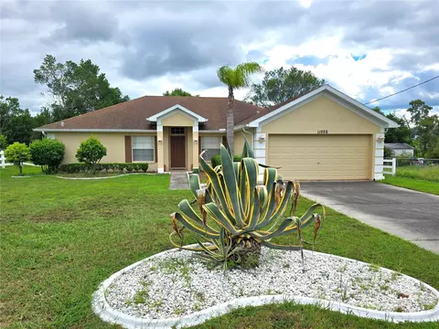 Exterior - 11026 Little St, Spring Hill, FL 34608 photo 2 of 4
