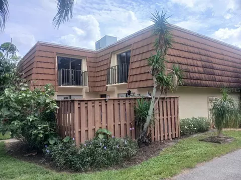 5224 Cedarbend Dr #4, Fort Myers, FL 33919