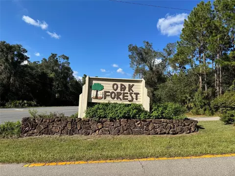 12434 S Canna Pt, Floral City, FL 34436
