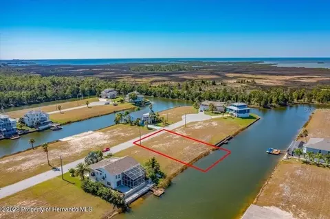 3375 Jewfish Dr, Hernando Beach, FL 34607