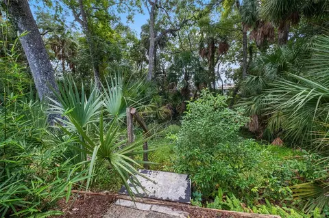 Exterior - 8024 Beaver Creek Loop, Hudson, FL 34667 photo 14 of 15