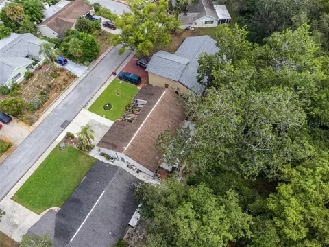 View/Area - 8024 Beaver Creek Loop, Hudson, FL 34667 photo 4 of 9