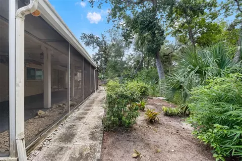 Exterior - 8024 Beaver Creek Loop, Hudson, FL 34667 photo 10 of 15