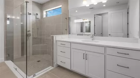 Bath - 14375 Hammock Oak St, Parrish, FL 34219 photo 3 of 5