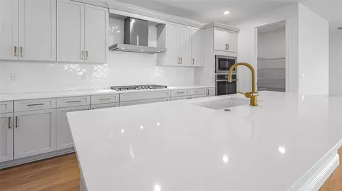 Kitchen - 14375 Hammock Oak St, Parrish, FL 34219 photo 4 of 6