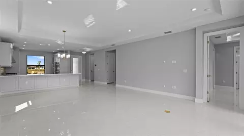 Living - 14363 Hammock Oak St, Parrish, FL 34219 photo 2 of 3