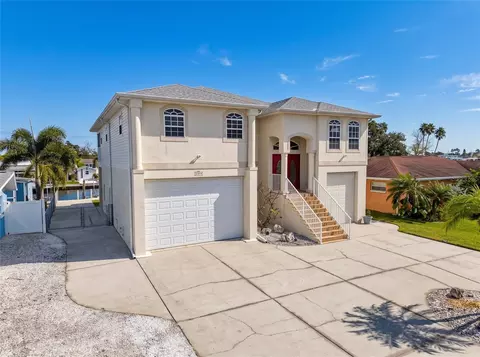 13540 Maria Dr, Hudson, FL 34667
