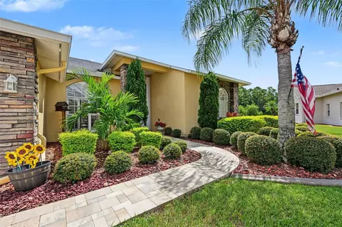 Exterior - 1300 Trimaran Pl, Trinity, FL 34655 photo 3 of 21