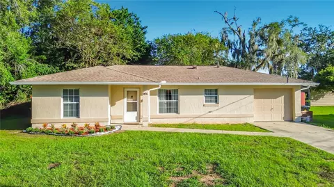 906 Oak St, Inverness, FL 34452