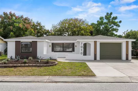 7010 Parrot Dr, Port Richey, FL 34668