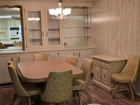 Dining - 16802 Harley St, Hudson, FL 34667 photo 2 of 4