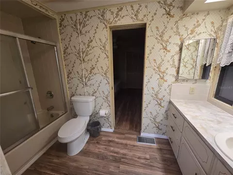 Bath - 16802 Harley St, Hudson, FL 34667 photo 4 of 5