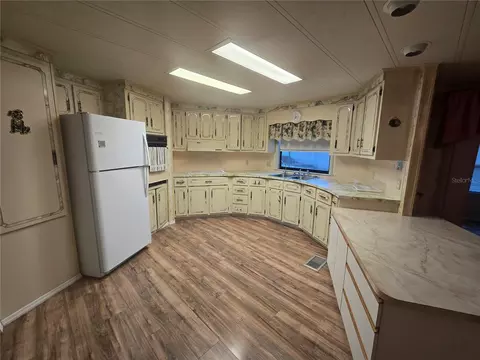 Kitchen - 16802 Harley St, Hudson, FL 34667 photo 5 of 6