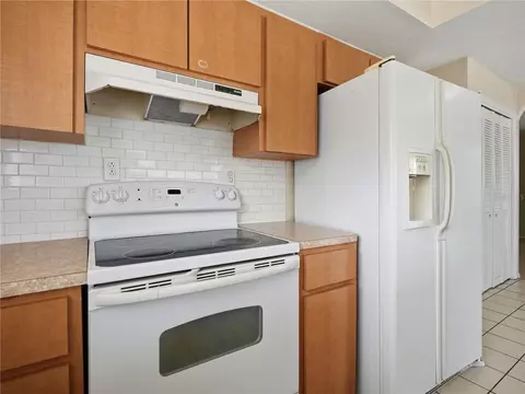 Kitchen - 2048 Waterfall Dr, Spring Hill, FL 34608 photo 6 of 6