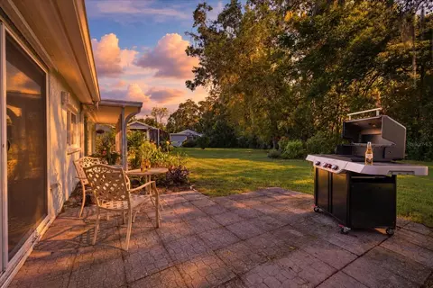 Exterior - 8710 Arrowhead Dr, Hudson, FL 34667 photo 13 of 22