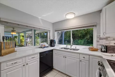 Kitchen - 8710 Arrowhead Dr, Hudson, FL 34667 photo 1 of 5