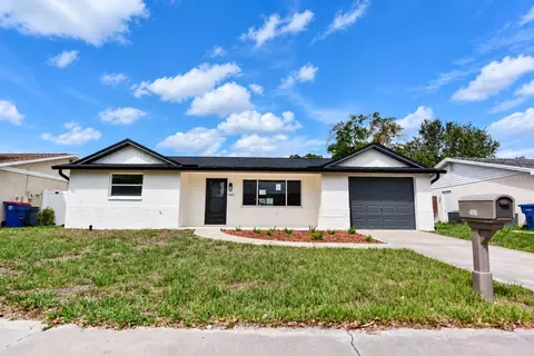 7421 Sandalwood Dr, Port Richey, FL 34668