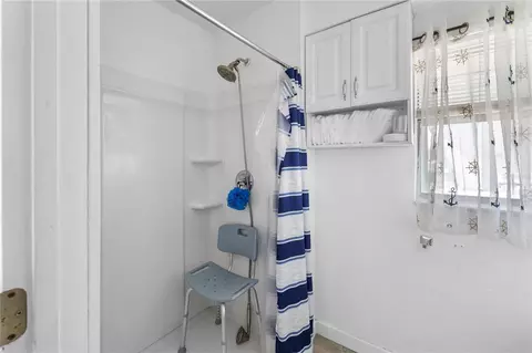 Bath - 3337 Mangrove Dr, Hernando Beach, FL 34607 photo 9 of 9
