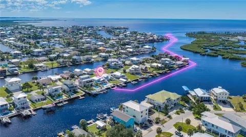 View/Area - 3337 Mangrove Dr, Hernando Beach, FL 34607 photo 2 of 14
