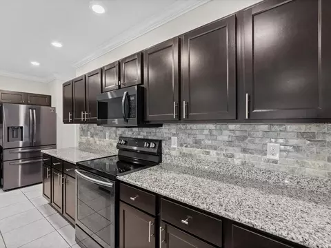 Kitchen - 6337 Nodoc Rd, Spring Hill, FL 34609 photo 4 of 7