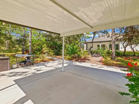 Exterior - 6337 Nodoc Rd, Spring Hill, FL 34609 photo 6 of 10