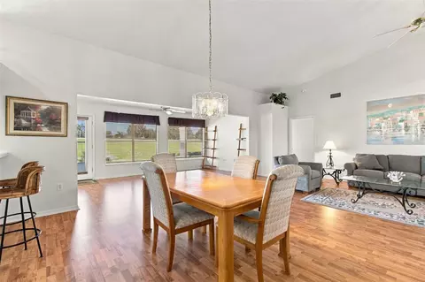 Dining - 11115 Sun Tree Rd, Hudson, FL 34667 photo 2 of 7
