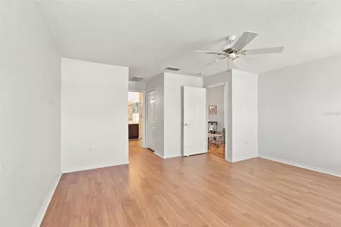 Bedroom - 11115 Sun Tree Rd, Hudson, FL 34667 photo 2 of 3