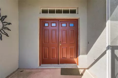Entry Way - 11115 Sun Tree Rd, Hudson, FL 34667 photo 1 of 2