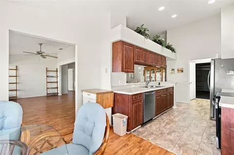 Kitchen - 11115 Sun Tree Rd, Hudson, FL 34667 photo 1 of 3