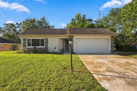 Exterior - 10048 Amidon St, Spring Hill, FL 34608 photo 8 of 9