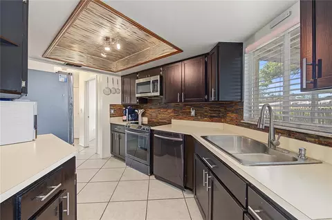 Kitchen - 10465 Mayflower Rd, Spring Hill, FL 34608 photo 1 of 5
