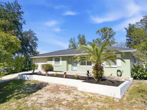 Exterior - 12421 Brookside St, Spring Hill, FL 34609 photo 2 of 12