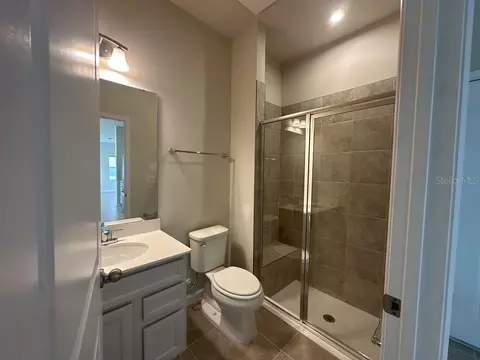 Bath - 647 Highfalls Ave, Debary, FL 32713 photo 2 of 2