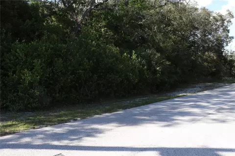 1221 Sylvia Ave, Spring Hill, FL 34606 photo 4