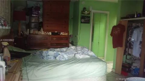 424 E 60th St, Hialeah, FL 33013 photo 18