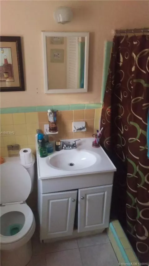 424 E 60th St, Hialeah, FL 33013 photo 15