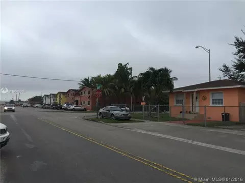 68 W 28th St, Hialeah, FL 33010 photo 10