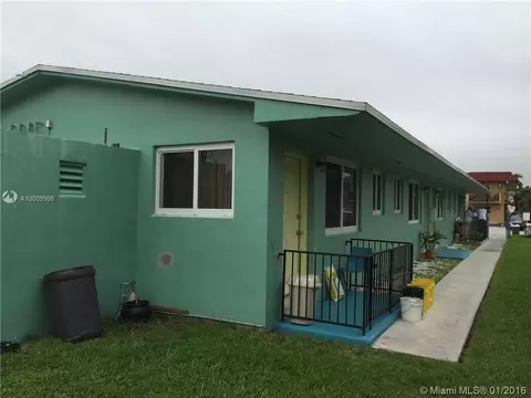 68 W 28th St, Hialeah, FL 33010 photo 2