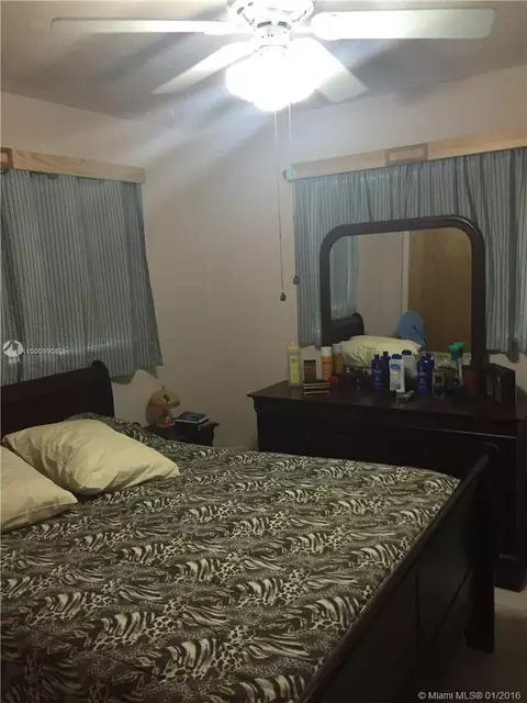 68 W 28th St, Hialeah, FL 33010 photo 7