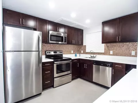 8940 SW 95 Ave, Miami, FL 33176 photo 4