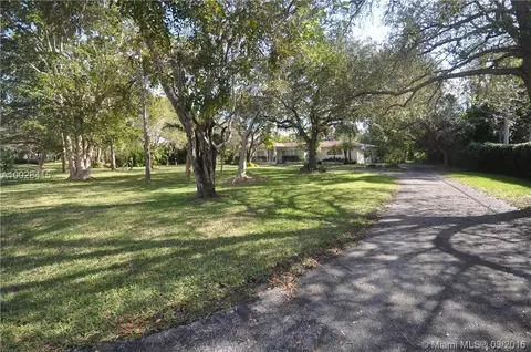 6300 Moss Ranch Rd, Pinecrest, FL 33156 photo 3
