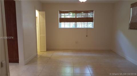 1756 W 65th St, Hialeah, FL 33012 photo 20