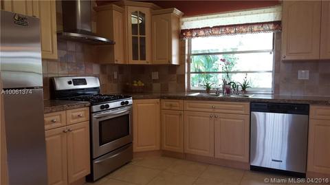 1756 W 65th St, Hialeah, FL 33012 photo 11