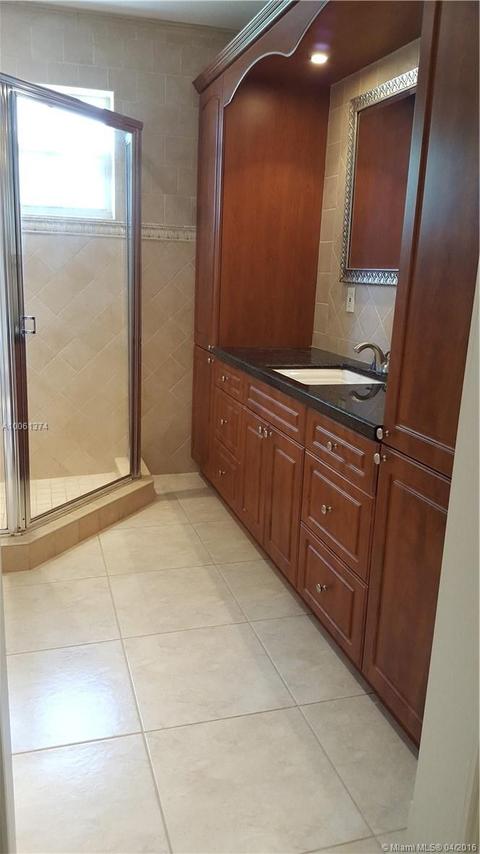 1756 W 65th St, Hialeah, FL 33012 photo 23