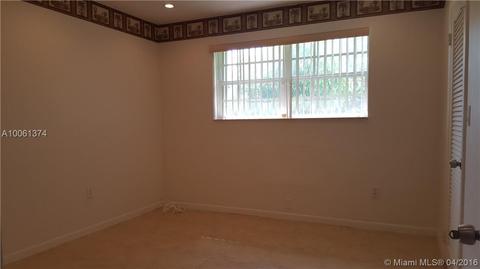 1756 W 65th St, Hialeah, FL 33012 photo 17