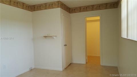 1756 W 65th St, Hialeah, FL 33012 photo 15