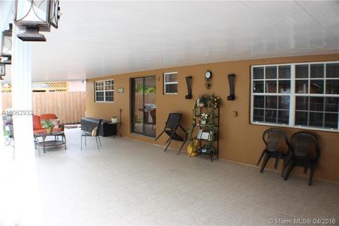 565 W 77th St, Hialeah, FL 33014 photo 24