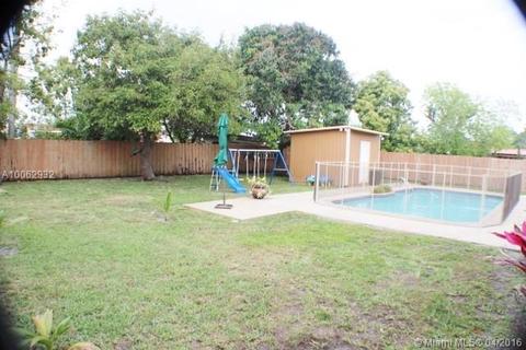 565 W 77th St, Hialeah, FL 33014 photo 29