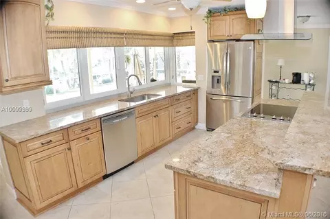 4010 NE 24th Ave, Lighthouse Point, FL 33064 photo 6